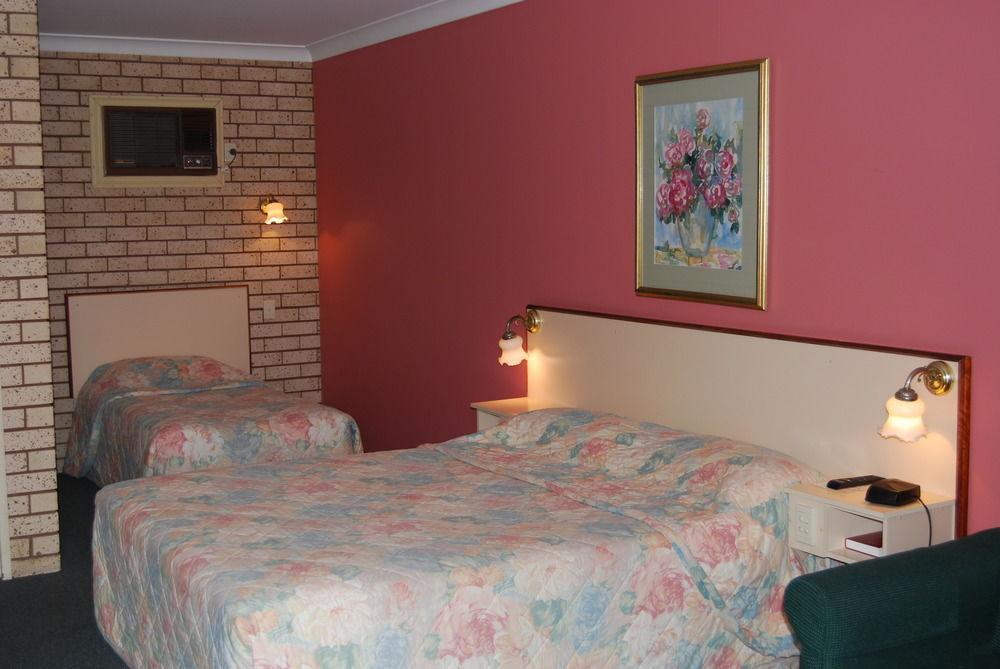 The Aberdeen Motel Dubbo Exteriör bild